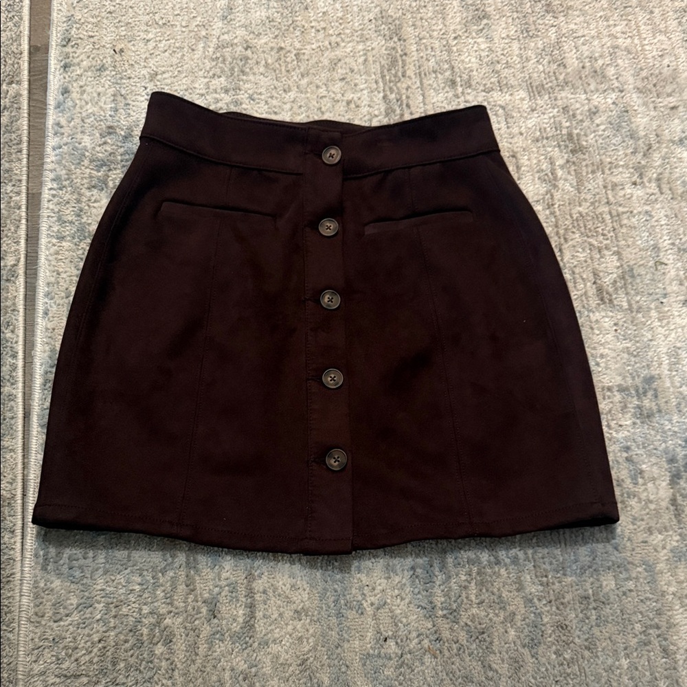 Stylish Button-Front Mini Skirt